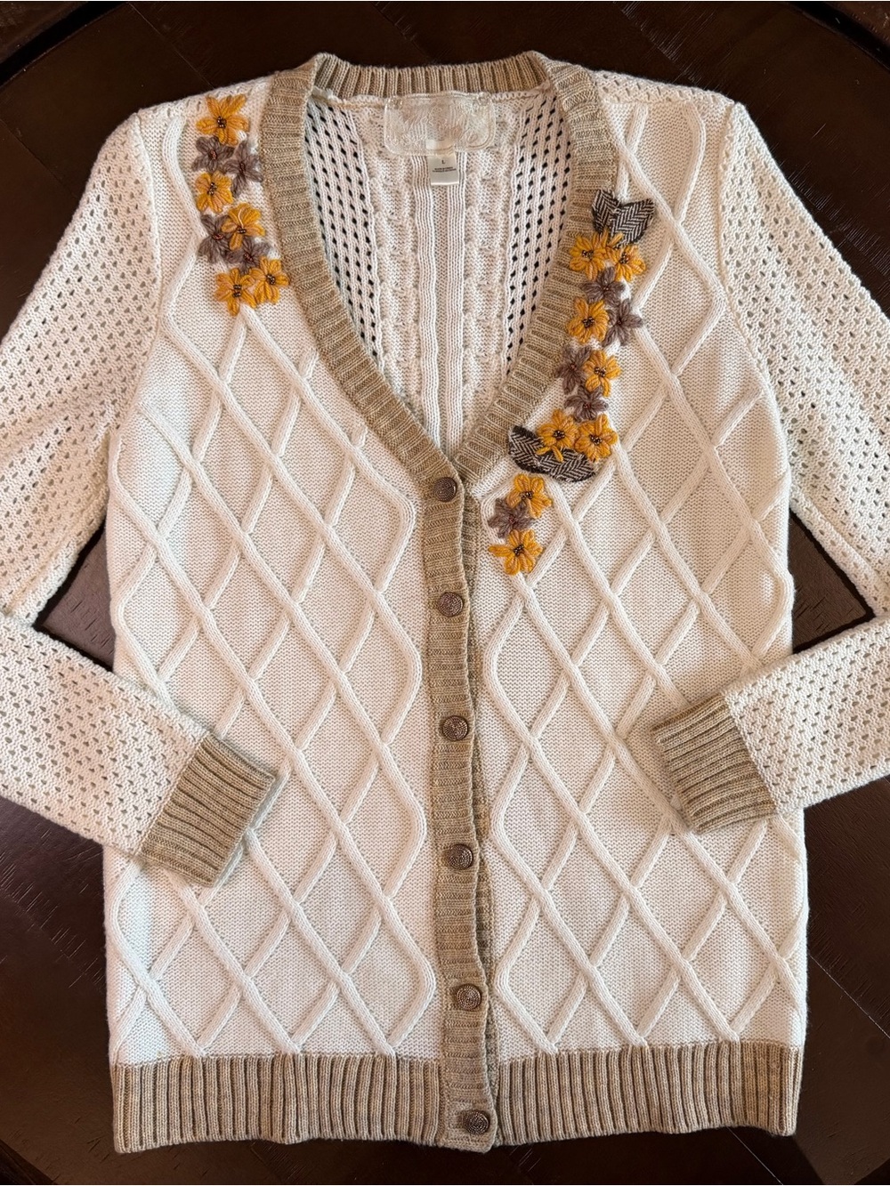 Nick & Mo Women’s Large Floral Embroidered Cable Knit Cardigan Cream Wool Blend